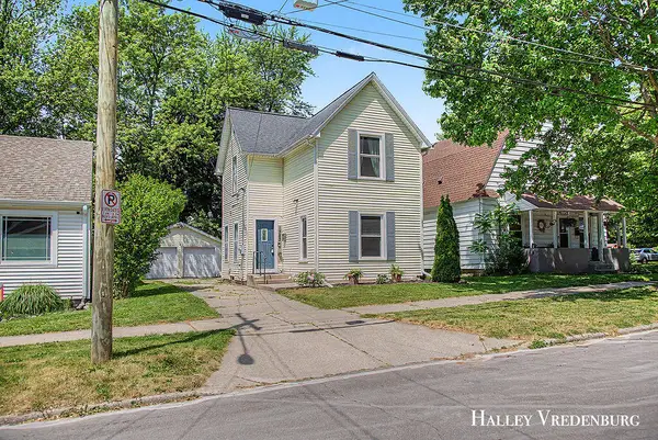 1323 Ashland Avenue Ne, Grand Rapids, MI 49505