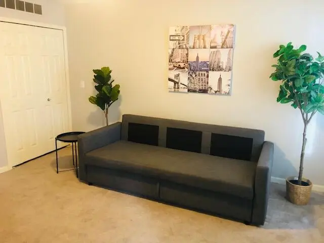 287 E Palmer Street #10, Detroit, MI 48202 - #3