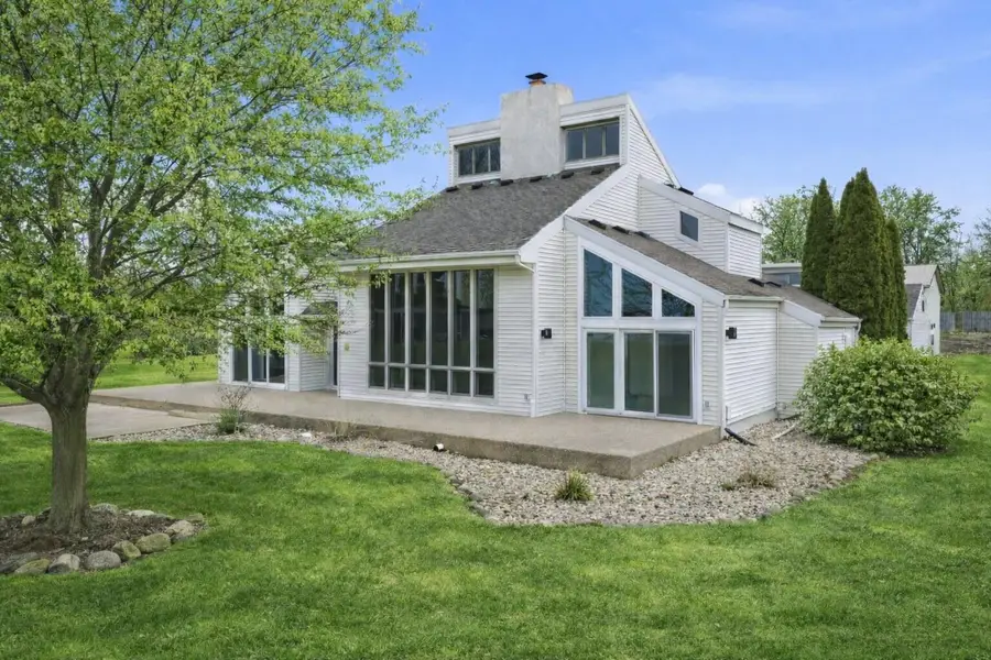 7738 N Indian Lake Drive, Scotts, MI 49088 - #2
