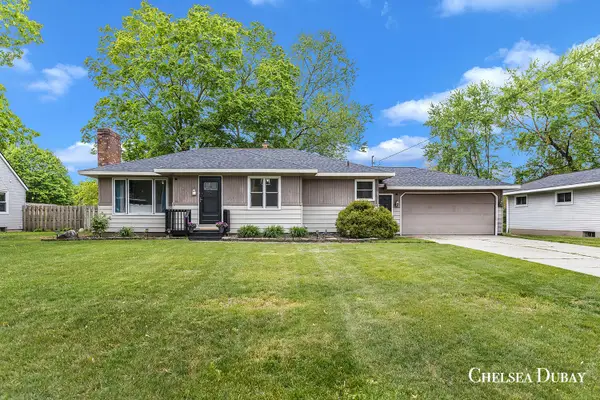 6505 12th Avenue, Jenison, MI 49428