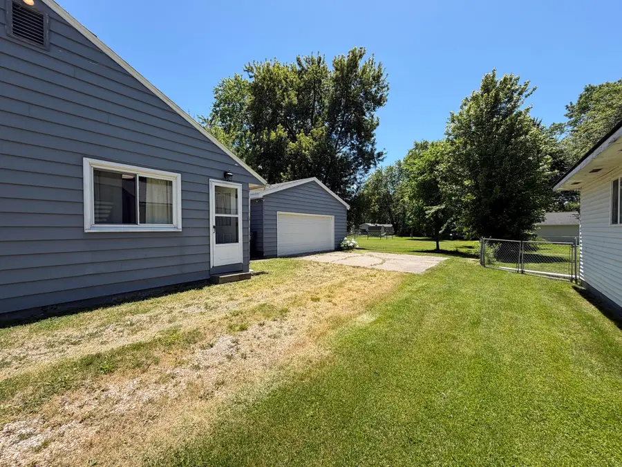 615 Riddle Street, Howell, MI 48843 - #3