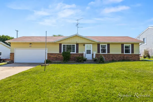1901 Rowland Avenue Se, Kentwood, MI 49546