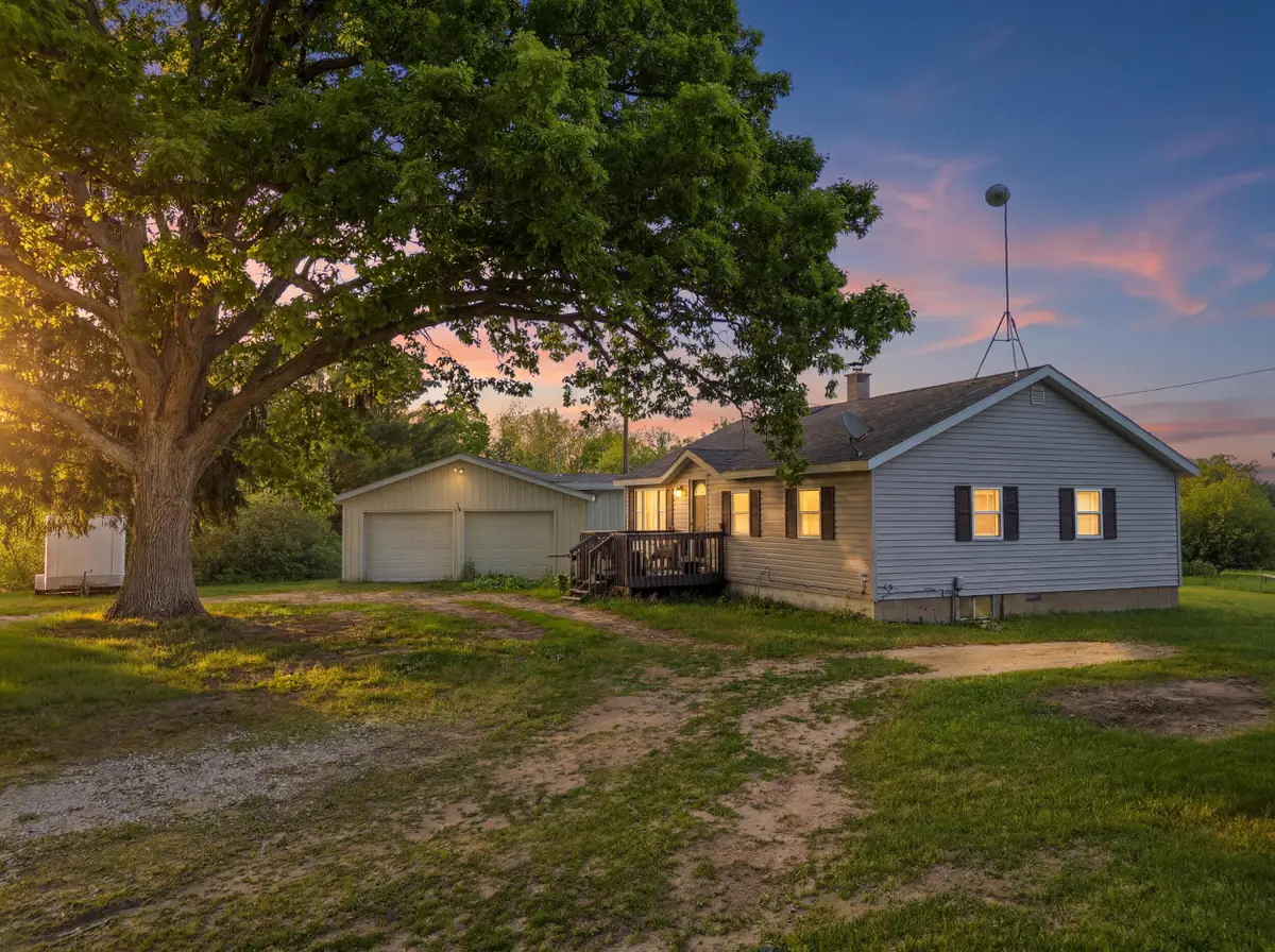 12934 40th Avenue, Remus, MI 49340 - #1