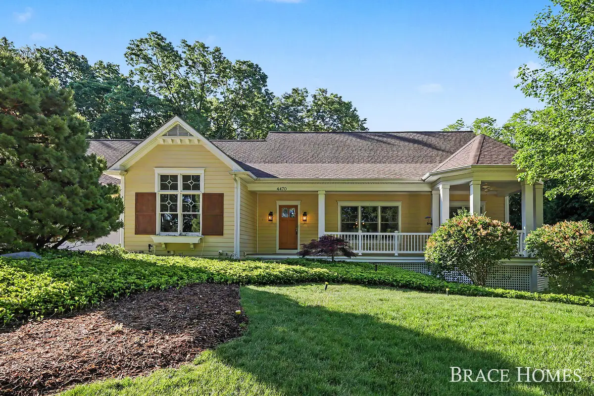 4470 Oak Arbor Drive Ne, Grand Rapids, MI 49525 - #1