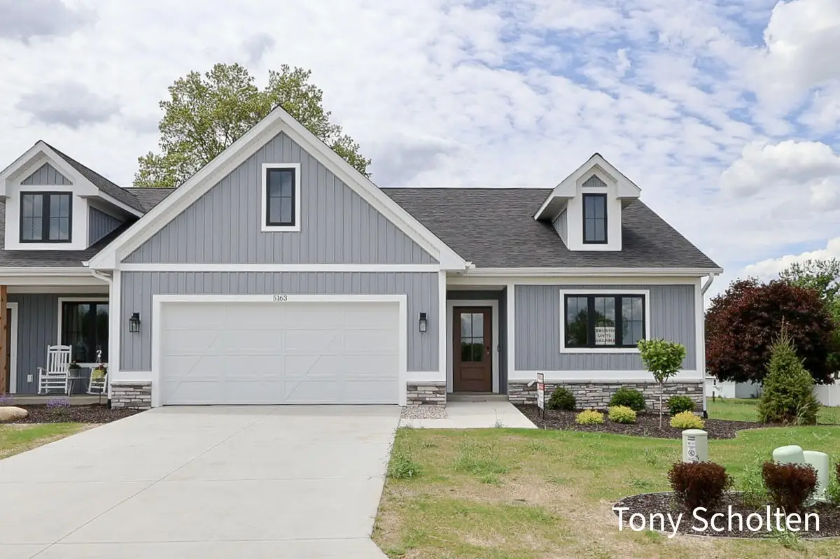 5127 Blendon Meadow Circle #25, Hudsonville, MI 49426 - #1