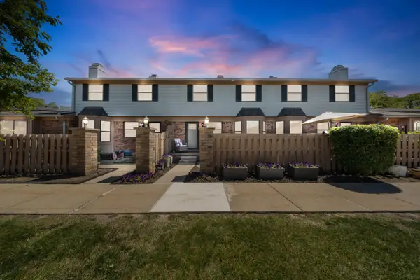 2071 Vine Way Drive #79, Canton, MI 48188