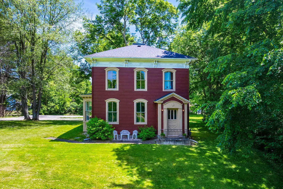 434 N Broadway Street, Cassopolis, MI 49031 - #1