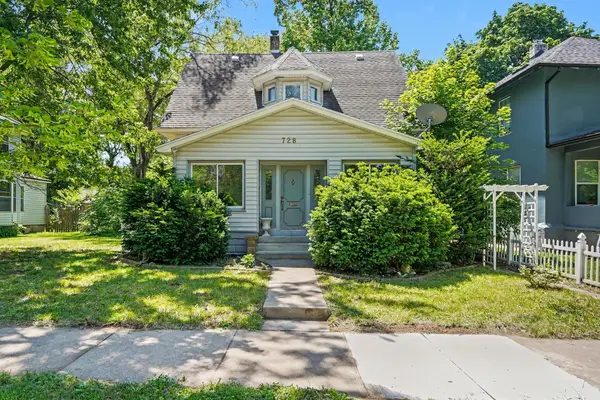 728 Adams Street Se, Grand Rapids, MI 49507