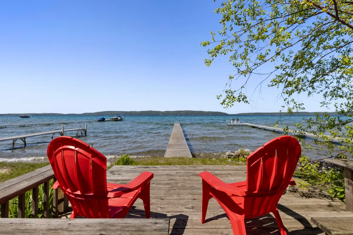 1313 E South Shore Drive, Frankfort, MI 49635 - #1