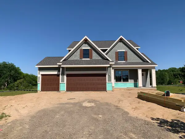 7900 Woodhurst Drive Ne, Rockford, MI 49341