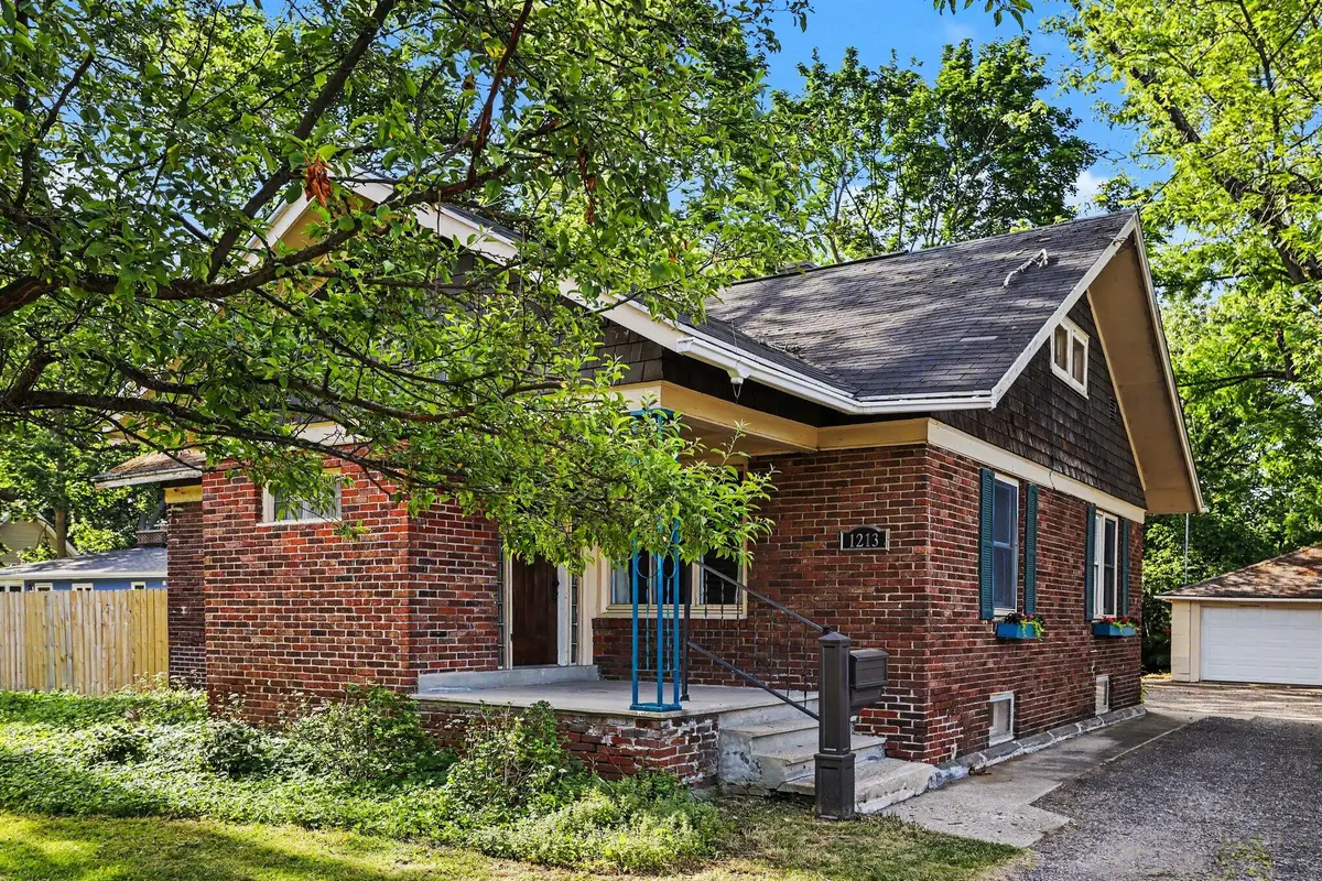 1213 Whites Road, Kalamazoo, MI 49008 - #1