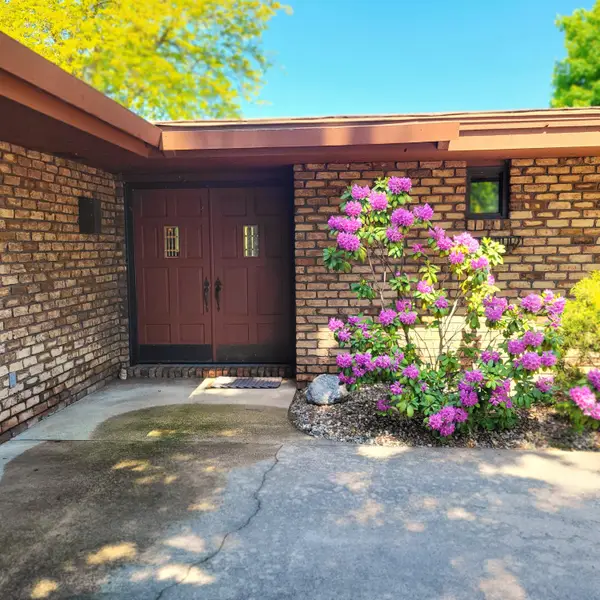 1519 Moccasin Trail, Benton Harbor, MI 49022