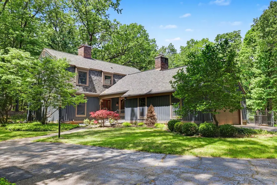 385 Greentree Lane Ne, Ada, MI 49301 - #3