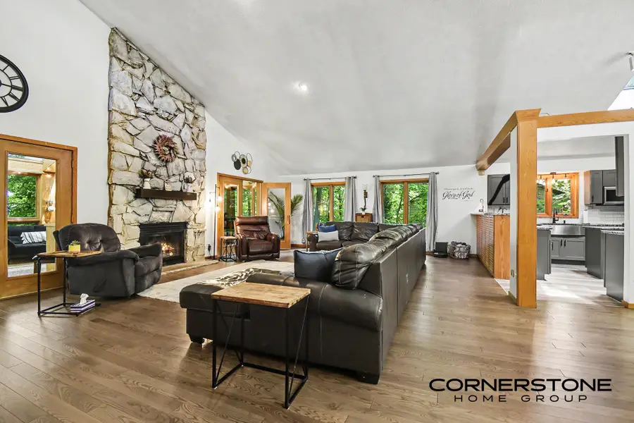 2111 Northridge Drive Ne, Grand Rapids, MI 49525 - #3