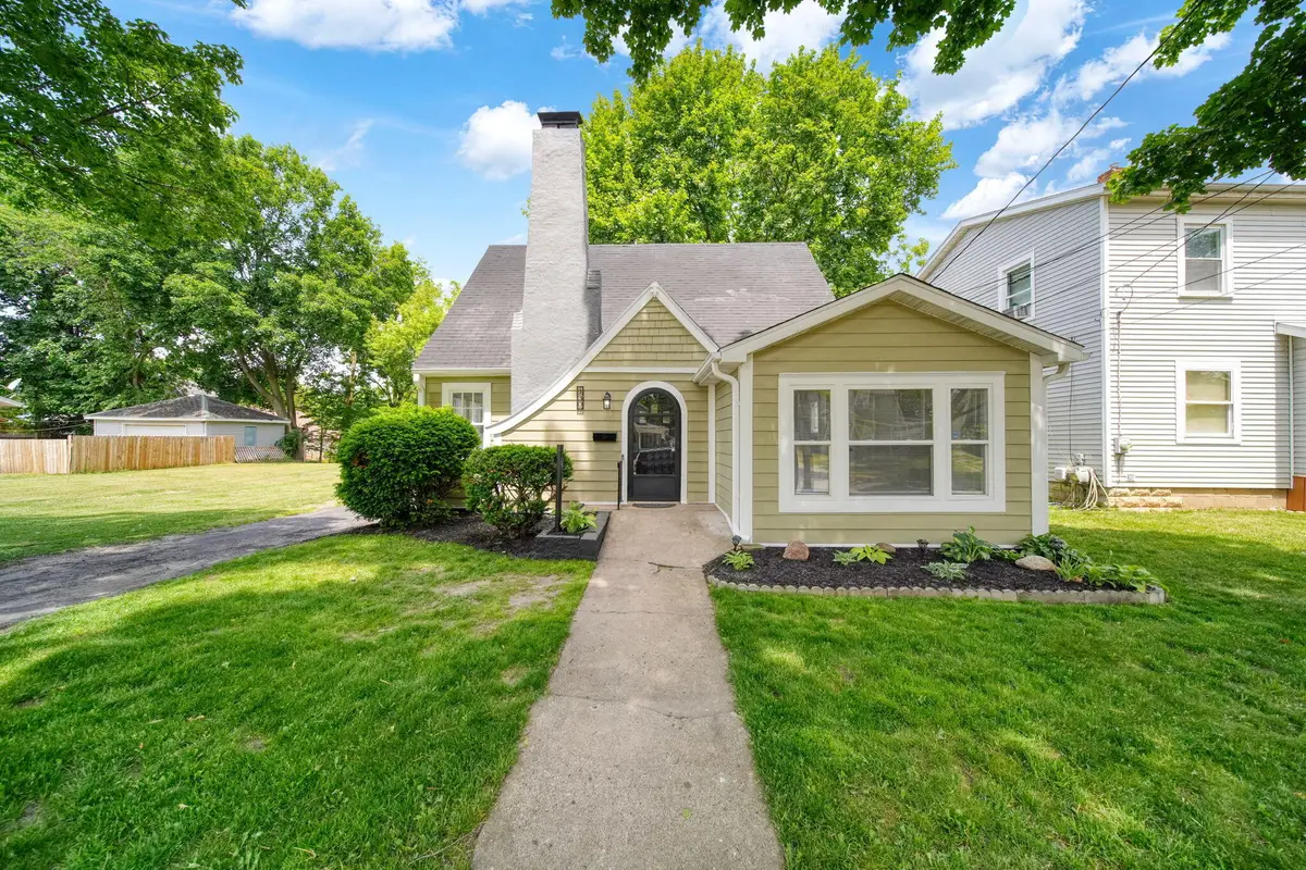 130 W Euclid Avenue, Jackson, MI 49203 - #1
