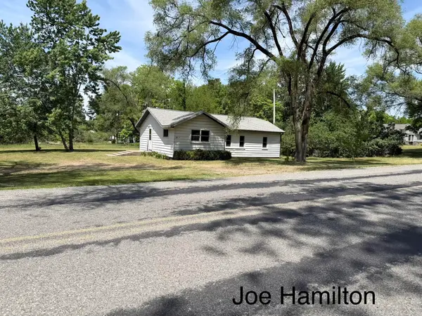 391 N Briggs Road, Middleville, MI 49333