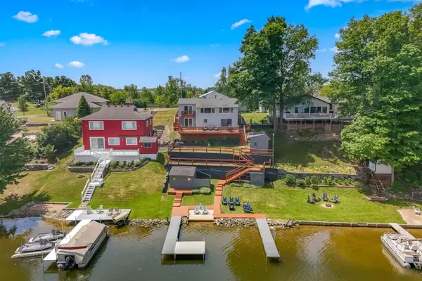 13854 Emens Drive, Hudson, MI 49247