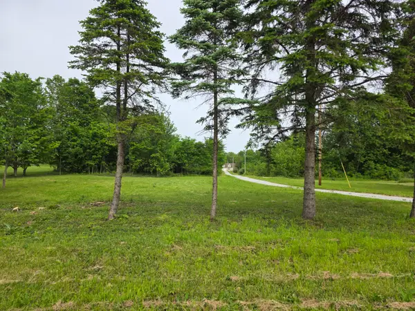6717 Old Pipestone Road, Eau Claire, MI 49111