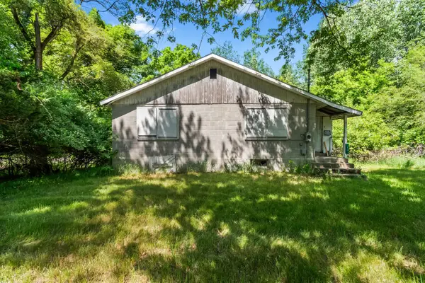 10 S Wolcott Street, Hillsdale, MI 49242