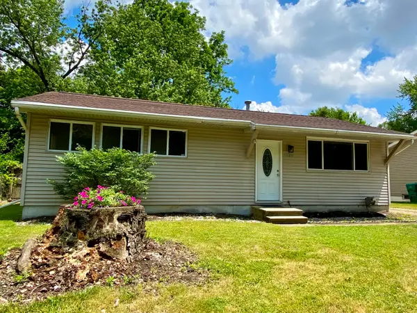 5545 S Sprinkle Road, Portage, MI 49002