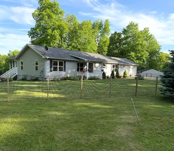 6670 Tower Lake Road Ne, Belding, MI 48809