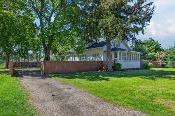 1536 E Nickerson Court, Benton Harbor, MI 49022