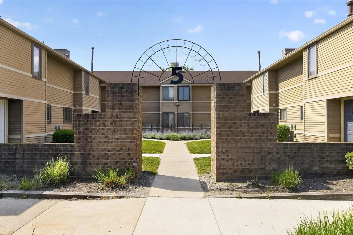 350 Briarcrest Drive #158, Ann Arbor, MI 48104 - #1