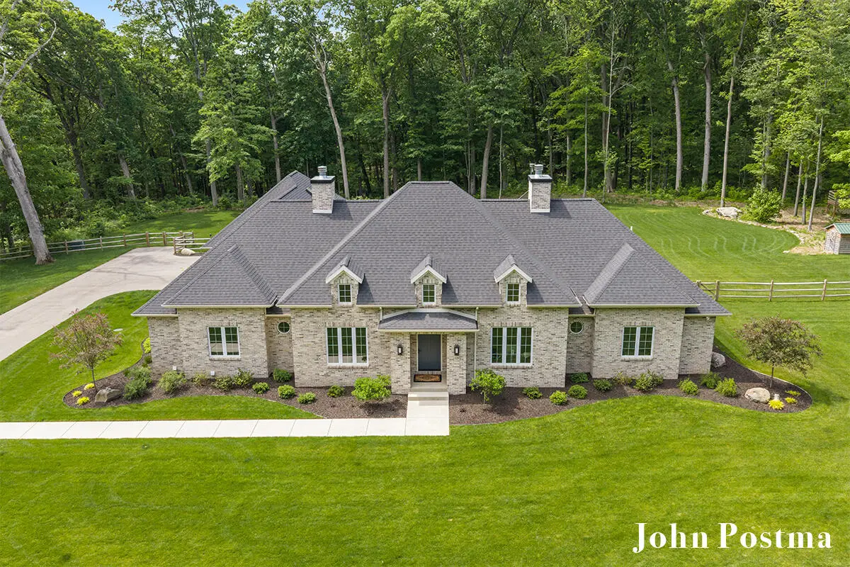 1565 Alden Nash Avenue Ne, Lowell, MI 49331 - #1