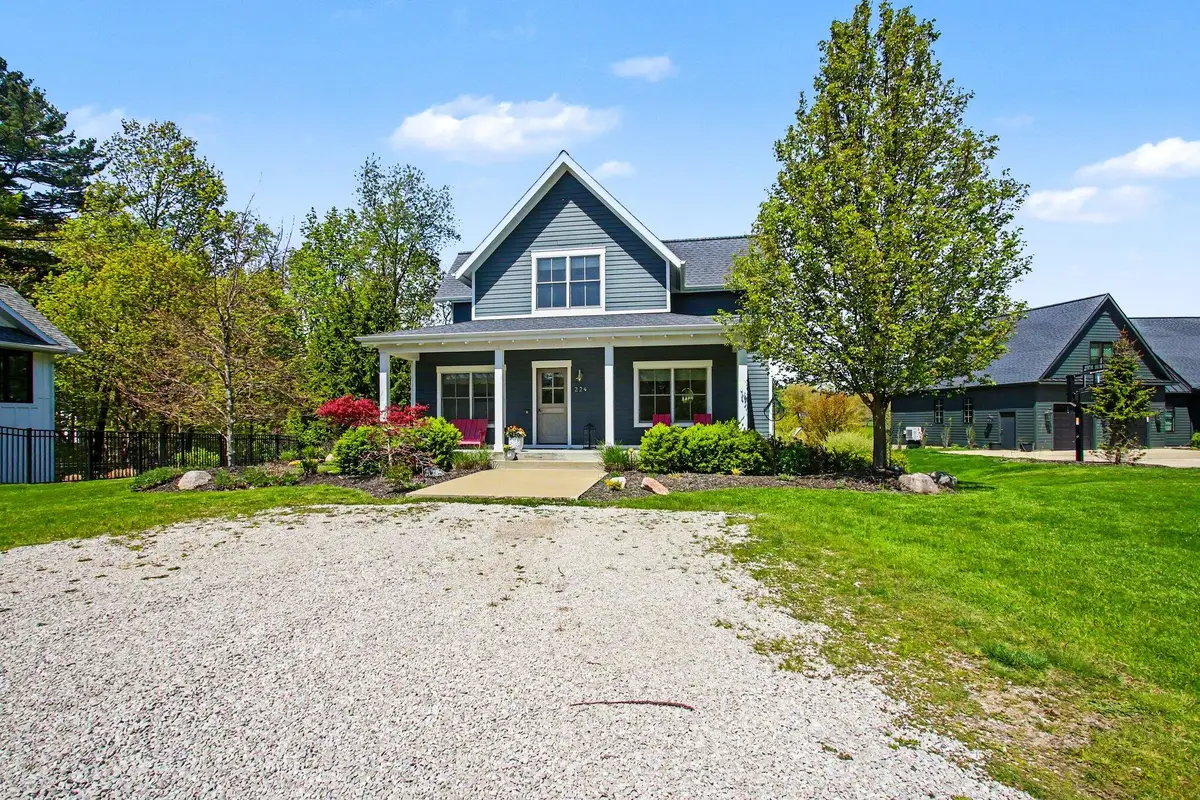 224 N Ferry Street, Douglas, MI 49406 - #1