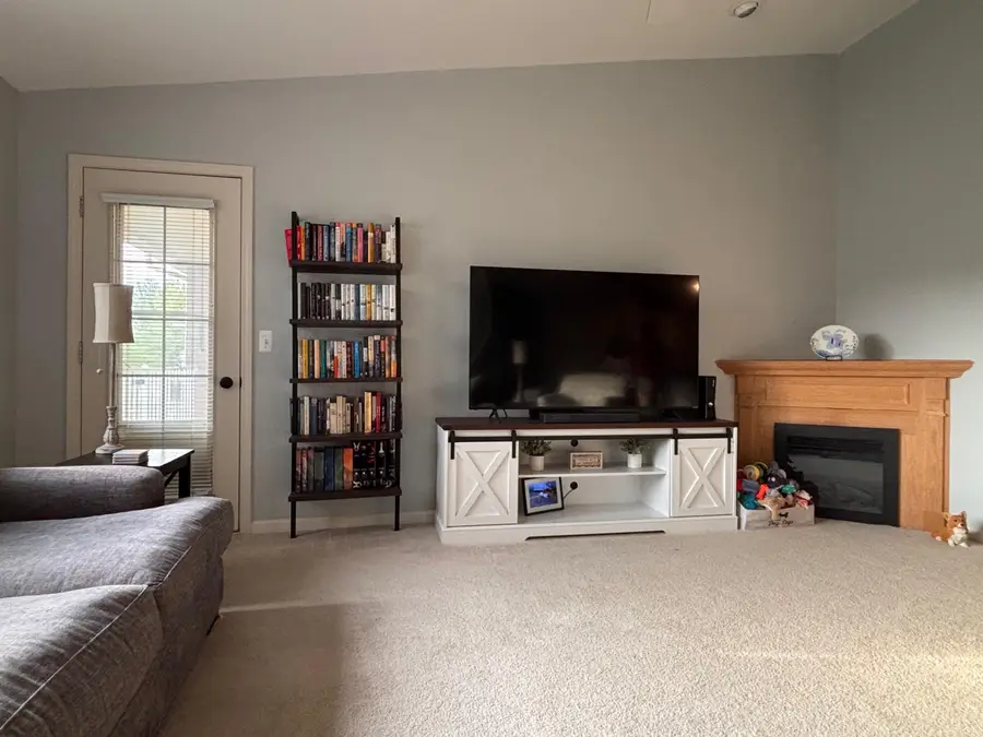 51713 Adler Park Drive W, Chesterfield, MI 48051 - #3