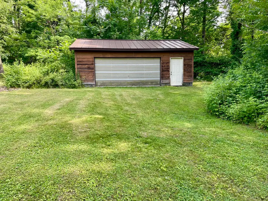 21632 N Everson Drive, Sturgis, MI 49091 - #3