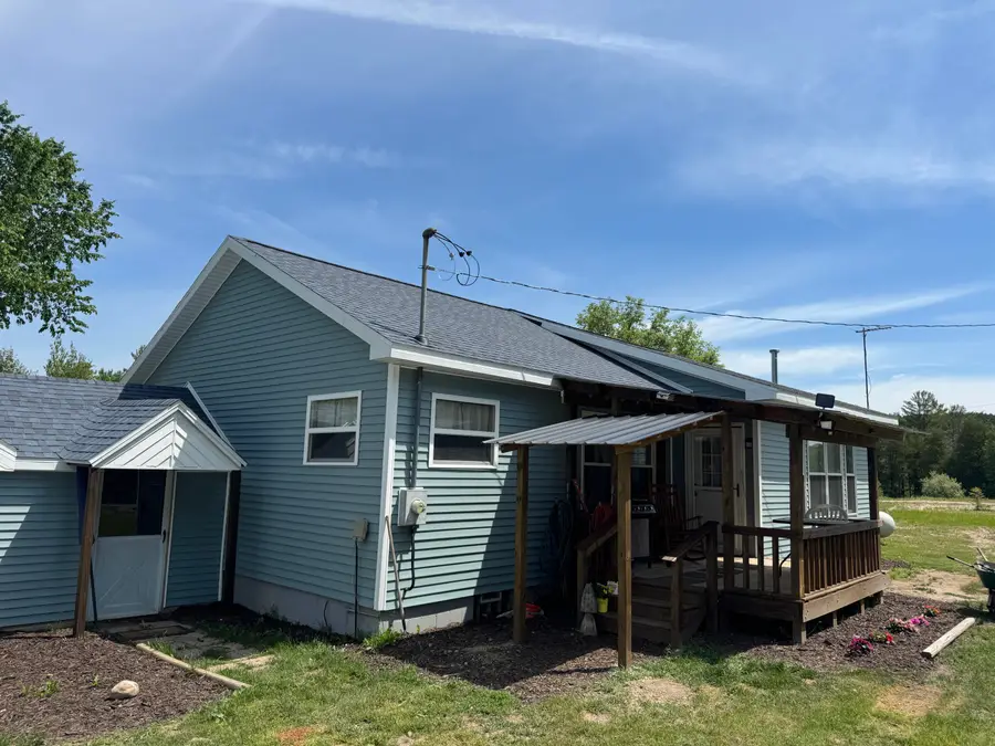 1952 W 16 Road, Mesick, MI 49668 - #3