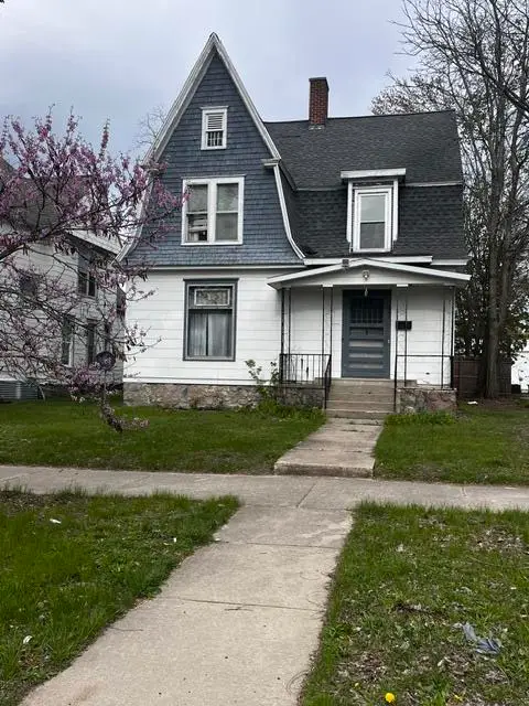 307 S Michigan Avenue, Big Rapids, MI 49307