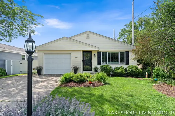 512 Orchard Avenue, Grand Haven, MI 49417
