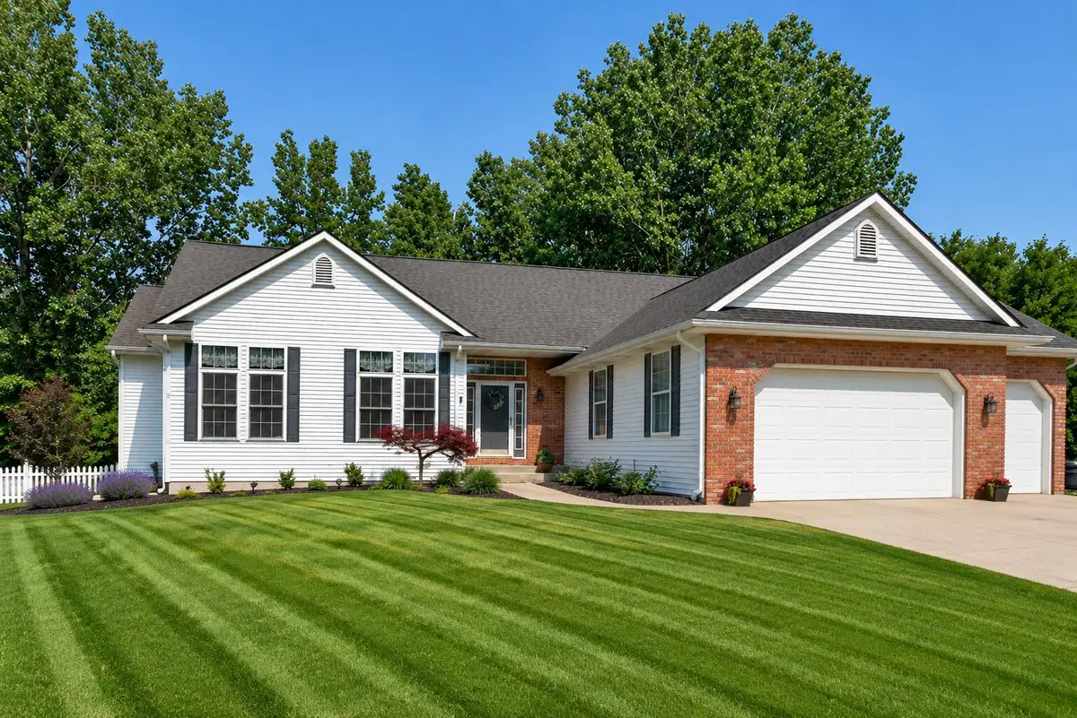 3393 Breton Valley Drive Se, Grand Rapids, MI 49512 - #1