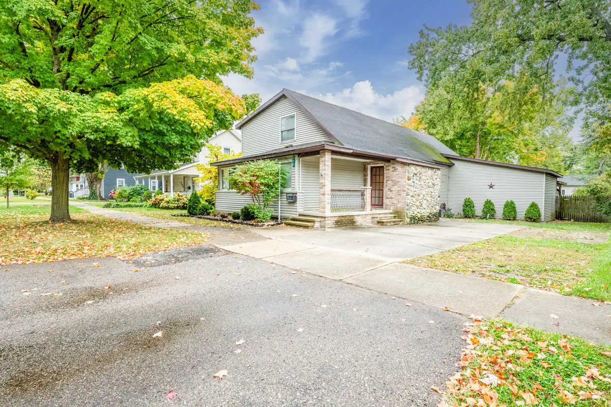 305 S Main Street, Berrien Springs, MI 49103 - #1
