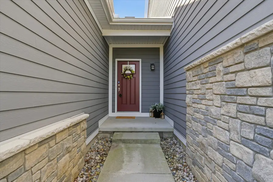 108 E Henry Street #802, Saline, MI 48176 - #2
