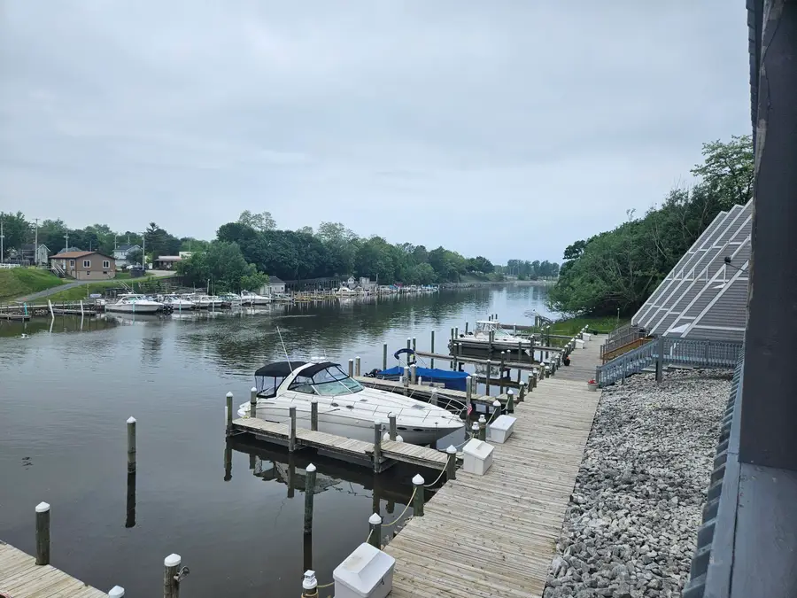 317 5th Avenue #Unit 4, Manistee, MI 49660 - #3