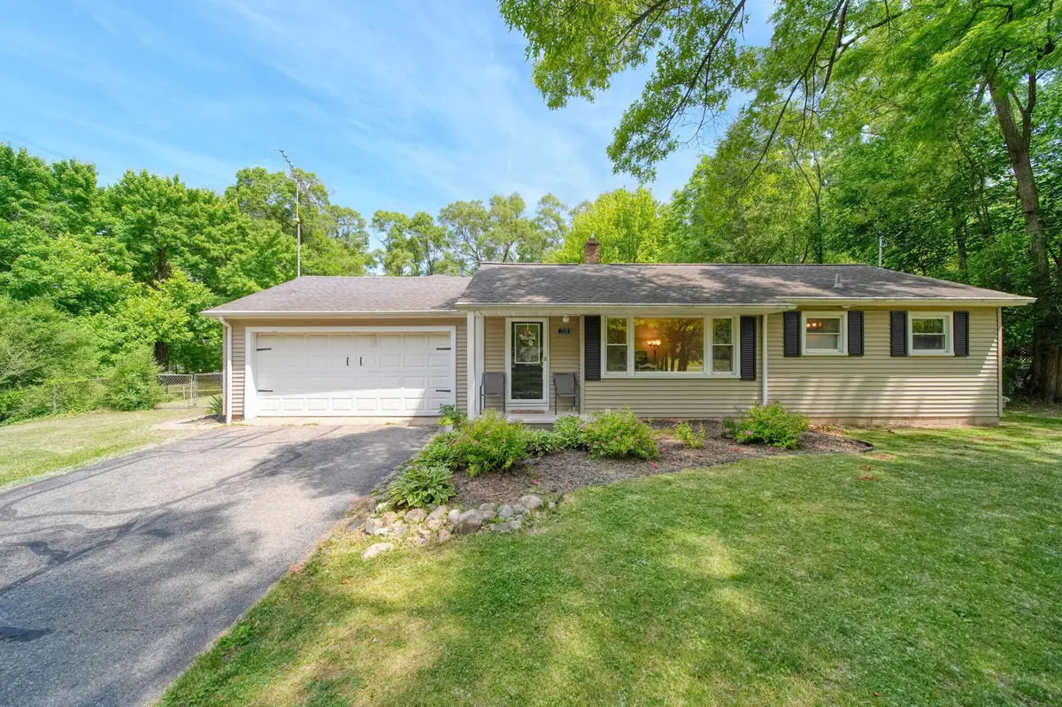 228 Mcconnell Drive, Jackson, MI 49201 - #1
