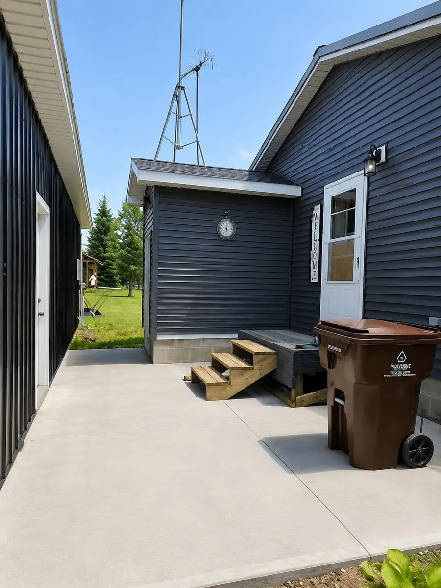 1366 Grow Road Nw, Stanton, MI 48888 - #2