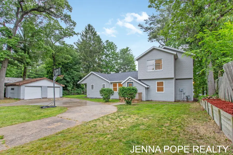 3860 Wilson Beach Road, Twin Lake, MI 49457 - #3