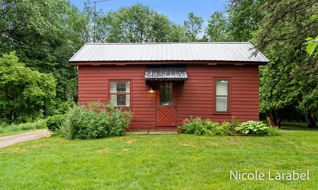 4696 16 Mile Road Ne, Cedar Springs, MI 49319 - #1
