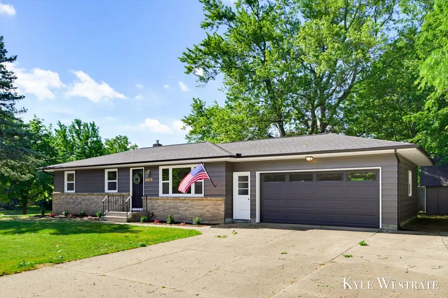 1126 3 Mile Road Nw, Grand Rapids, MI 49544 - #3