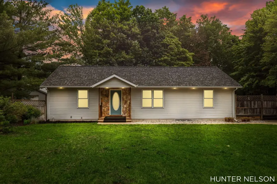 1081 E 98th Street, Grant, MI 49327 - #2