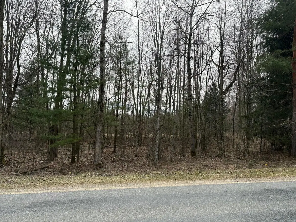 1476 22 Mile Road Nw, Kent City, MI 49330 - #1