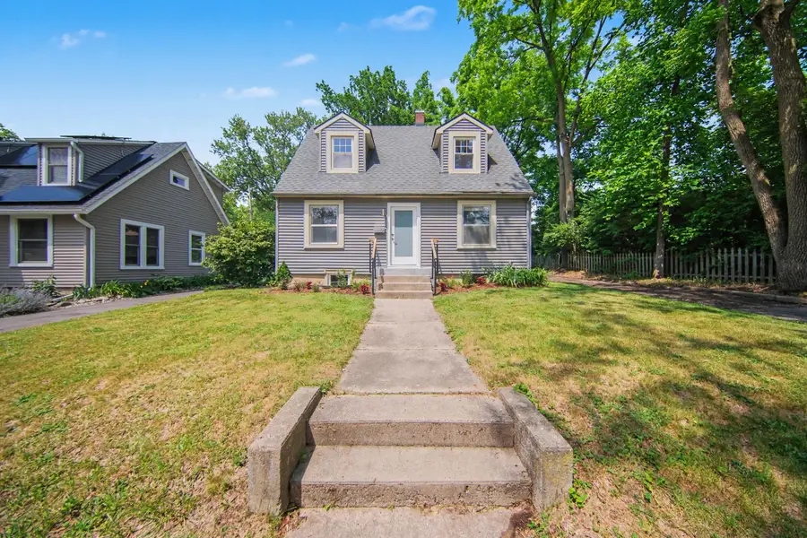 709 Indianola Avenue, Ann Arbor, MI 48105 - #2