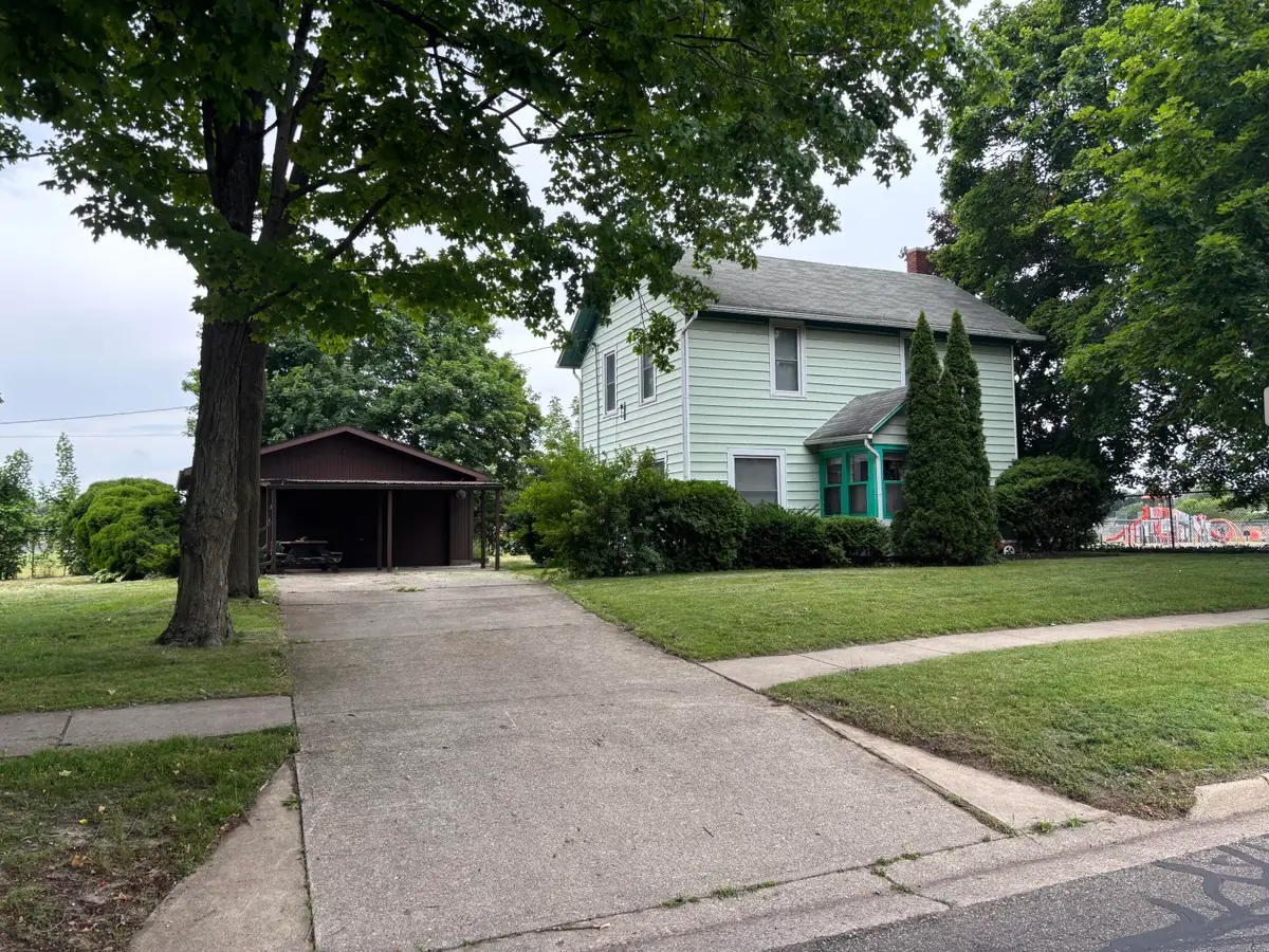 600 E Lafayette Street, Sturgis, MI 49091 - #1