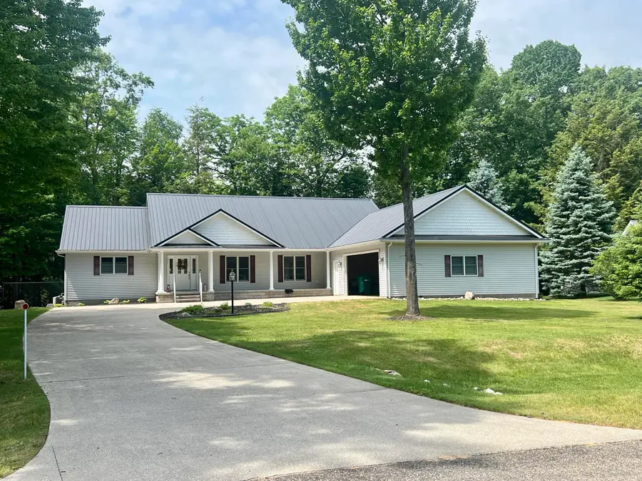 131 Indian Oaks Trail, Prudenville, MI 48651 - #3