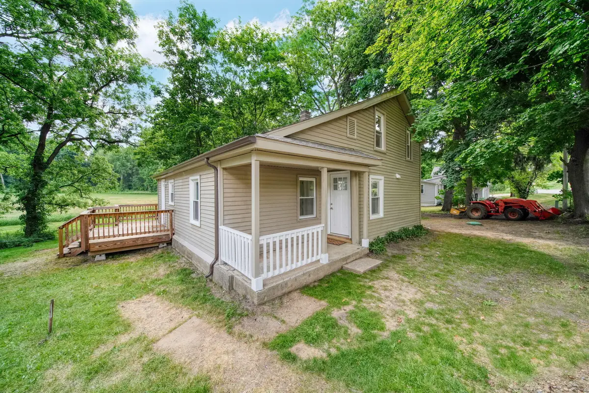 10500 Moscow Road, Jonesville, MI 49250 - #1