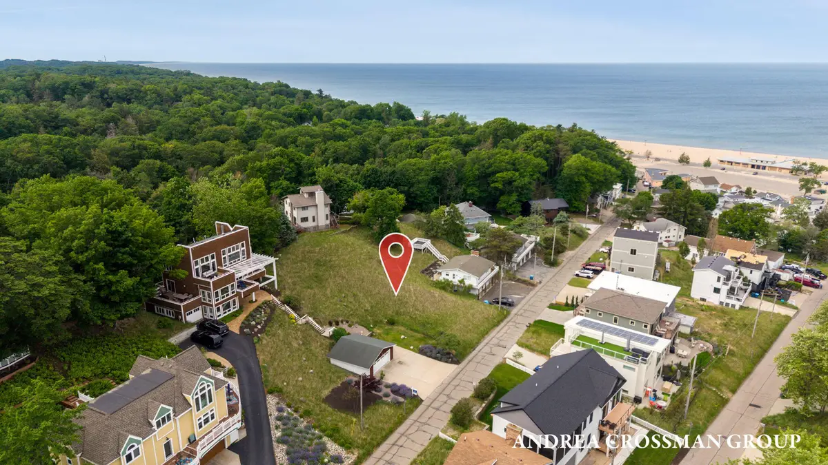 134 Prospect Street, Grand Haven, MI 49417 - #1